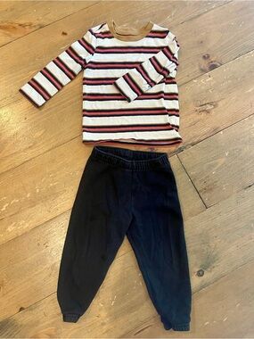 Kids black joggers and top Garanimals play set